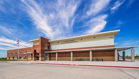 Anna ISD campus exterior